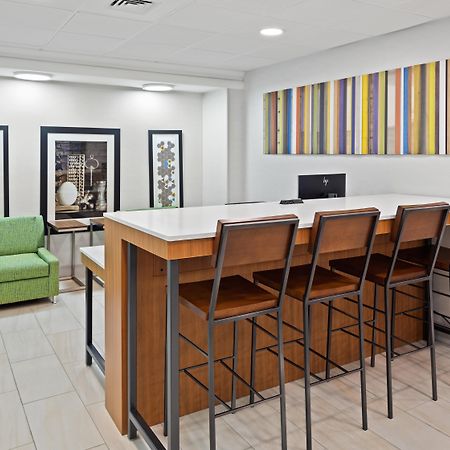 Holiday Inn Express - Atlanta-Kennesaw By Ihg Bagian luar foto